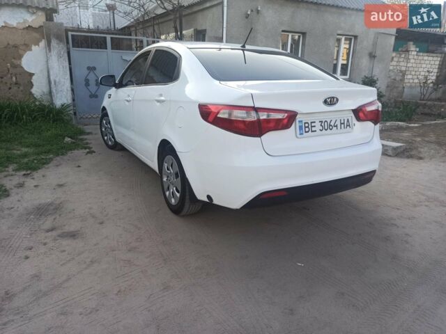 Белый Киа Рио, объемом двигателя 1.4 л и пробегом 156 тыс. км за 6300 $, фото 15 на Automoto.ua