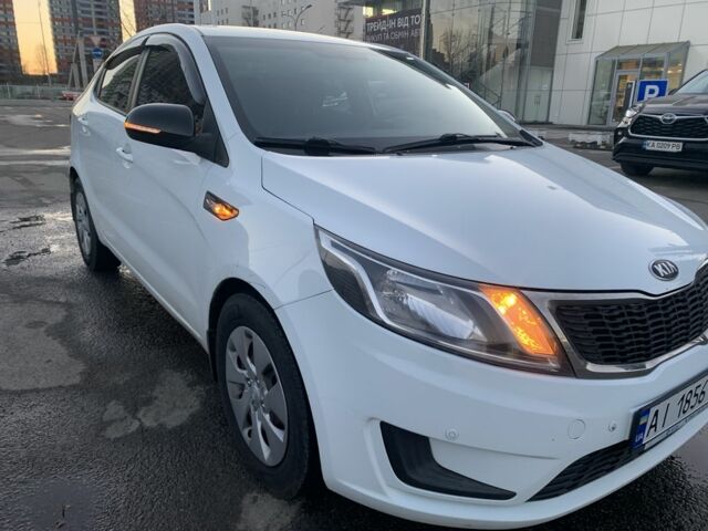 Белый Киа Рио, объемом двигателя 1.4 л и пробегом 87 тыс. км за 8555 $, фото 16 на Automoto.ua