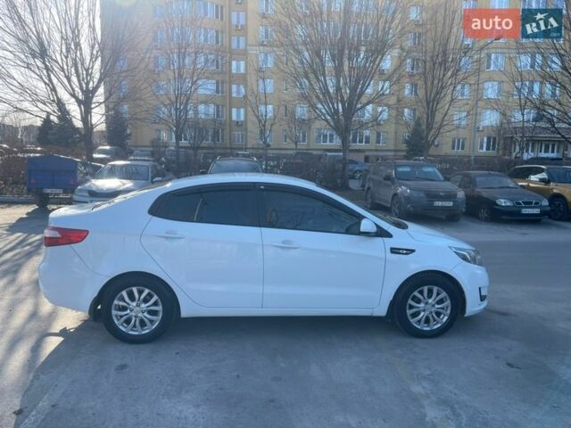 Белый Киа Рио, объемом двигателя 1.4 л и пробегом 216 тыс. км за 7400 $, фото 13 на Automoto.ua