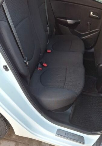 Белый Киа Рио, объемом двигателя 1.4 л и пробегом 87 тыс. км за 8750 $, фото 38 на Automoto.ua