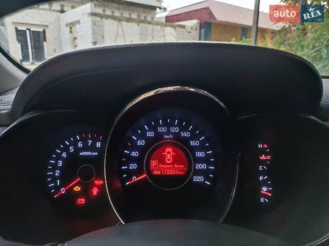 Белый Киа Рио, объемом двигателя 1.59 л и пробегом 172 тыс. км за 9000 $, фото 22 на Automoto.ua