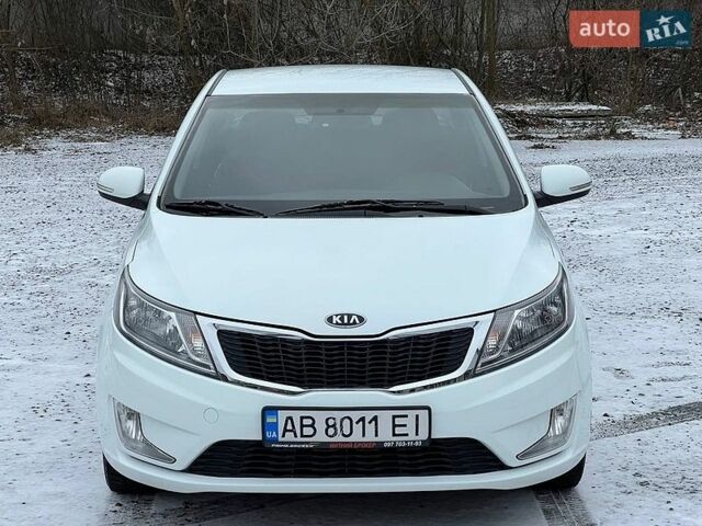 Белый Киа Рио, объемом двигателя 1.4 л и пробегом 125 тыс. км за 8300 $, фото 13 на Automoto.ua