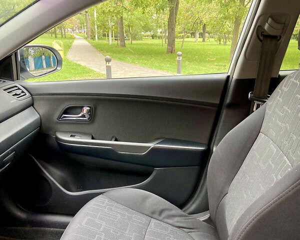Белый Киа Рио, объемом двигателя 1.6 л и пробегом 94 тыс. км за 9200 $, фото 14 на Automoto.ua