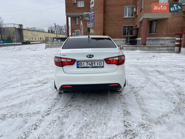 Белый Киа Рио, объемом двигателя 1.6 л и пробегом 148 тыс. км за 7550 $, фото 5 на Automoto.ua