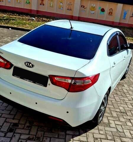 Белый Киа Рио, объемом двигателя 1.4 л и пробегом 87 тыс. км за 8750 $, фото 22 на Automoto.ua