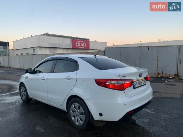 Белый Киа Рио, объемом двигателя 1.4 л и пробегом 216 тыс. км за 8555 $, фото 5 на Automoto.ua
