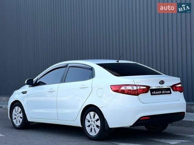 Белый Киа Рио, объемом двигателя 1.6 л и пробегом 135 тыс. км за 9199 $, фото 8 на Automoto.ua