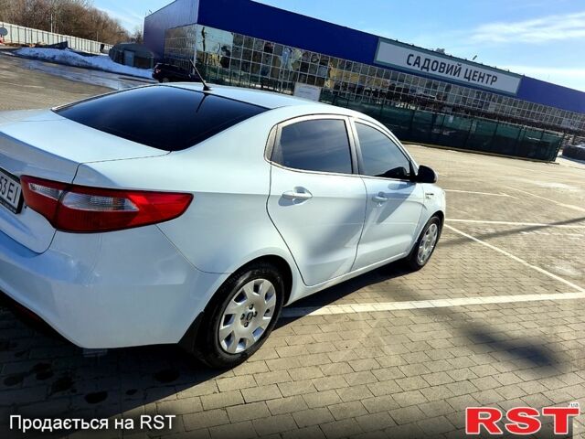 Белый Киа Рио, объемом двигателя 1.4 л и пробегом 176 тыс. км за 8499 $, фото 12 на Automoto.ua