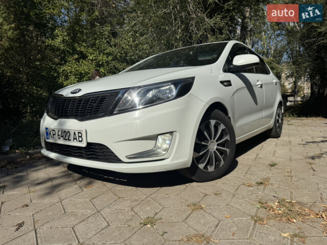 Белый Киа Рио, объемом двигателя 1.4 л и пробегом 94 тыс. км за 8700 $, фото 10 на Automoto.ua
