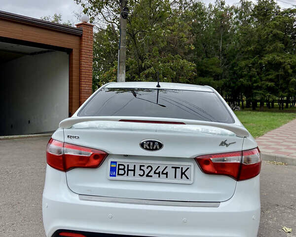 Белый Киа Рио, объемом двигателя 1.6 л и пробегом 94 тыс. км за 9200 $, фото 7 на Automoto.ua