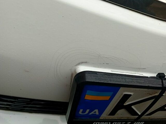 Білий Кіа Ріо, об'ємом двигуна 1.4 л та пробігом 870 тис. км за 7500 $, фото 12 на Automoto.ua