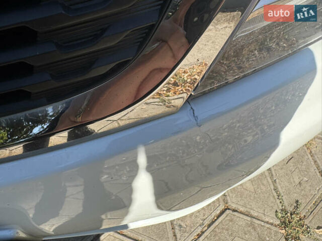 Білий Кіа Ріо, об'ємом двигуна 1.4 л та пробігом 84 тис. км за 9200 $, фото 22 на Automoto.ua