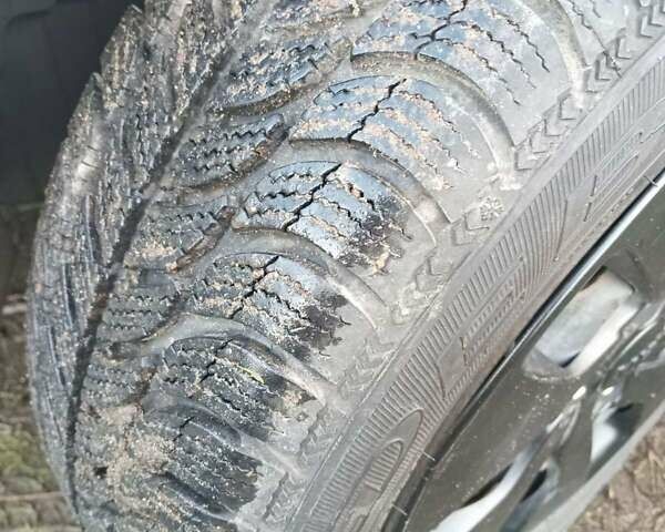 Білий Кіа Ріо, об'ємом двигуна 1.4 л та пробігом 87 тис. км за 8000 $, фото 18 на Automoto.ua