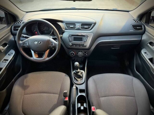Белый Киа Рио, объемом двигателя 0 л и пробегом 73 тыс. км за 7970 $, фото 7 на Automoto.ua