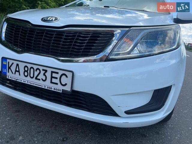 Білий Кіа Ріо, об'ємом двигуна 1.4 л та пробігом 132 тис. км за 6600 $, фото 15 на Automoto.ua