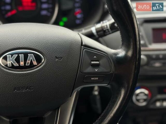 Белый Киа Рио, объемом двигателя 1.6 л и пробегом 105 тыс. км за 7790 $, фото 29 на Automoto.ua