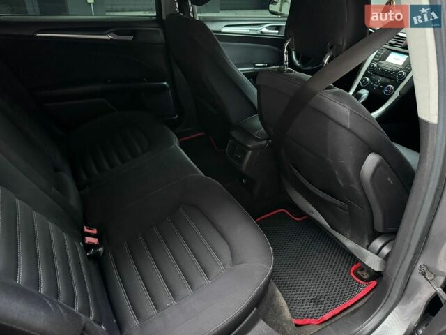 Белый Киа Рио, объемом двигателя 1.59 л и пробегом 183 тыс. км за 6100 $, фото 16 на Automoto.ua