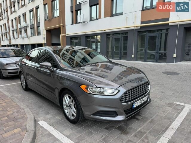 Белый Киа Рио, объемом двигателя 1.59 л и пробегом 183 тыс. км за 6100 $, фото 3 на Automoto.ua