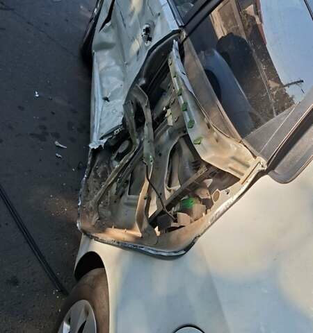 Белый Киа Рио, объемом двигателя 1.4 л и пробегом 108 тыс. км за 4000 $, фото 3 на Automoto.ua