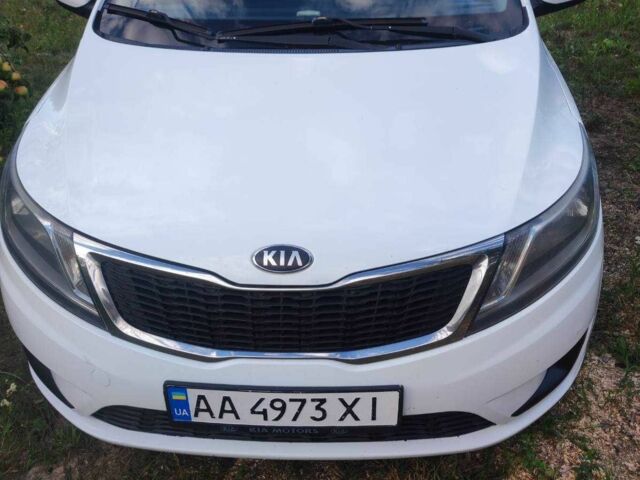 Білий Кіа Ріо, об'ємом двигуна 1.4 л та пробігом 265 тис. км за 5713 $, фото 6 на Automoto.ua