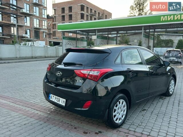 Белый Киа Рио, объемом двигателя 1.4 л и пробегом 220 тыс. км за 7400 $, фото 1 на Automoto.ua