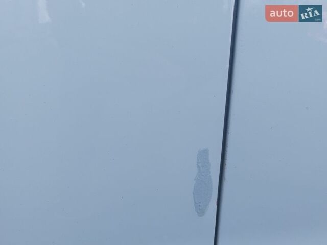 Білий Кіа Ріо, об'ємом двигуна 1.4 л та пробігом 139 тис. км за 7000 $, фото 9 на Automoto.ua