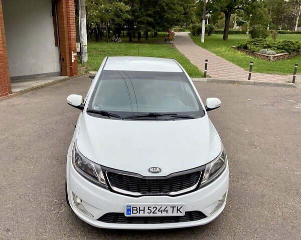 Белый Киа Рио, объемом двигателя 1.6 л и пробегом 94 тыс. км за 9200 $, фото 11 на Automoto.ua