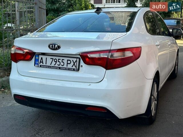 Білий Кіа Ріо, об'ємом двигуна 1.4 л та пробігом 214 тис. км за 6600 $, фото 8 на Automoto.ua