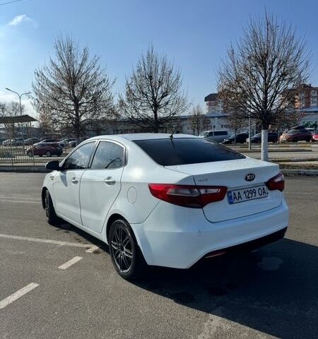 Білий Кіа Ріо, об'ємом двигуна 1.4 л та пробігом 252 тис. км за 6300 $, фото 3 на Automoto.ua