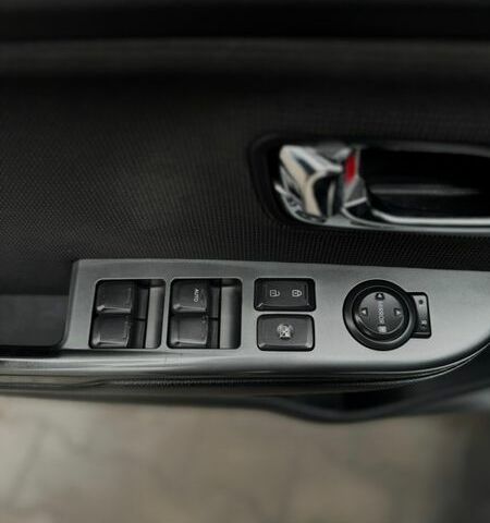 Білий Кіа Ріо, об'ємом двигуна 1.59 л та пробігом 238 тис. км за 6900 $, фото 18 на Automoto.ua