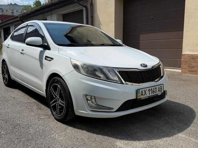 Белый Киа Рио, объемом двигателя 1.4 л и пробегом 143 тыс. км за 9199 $, фото 30 на Automoto.ua