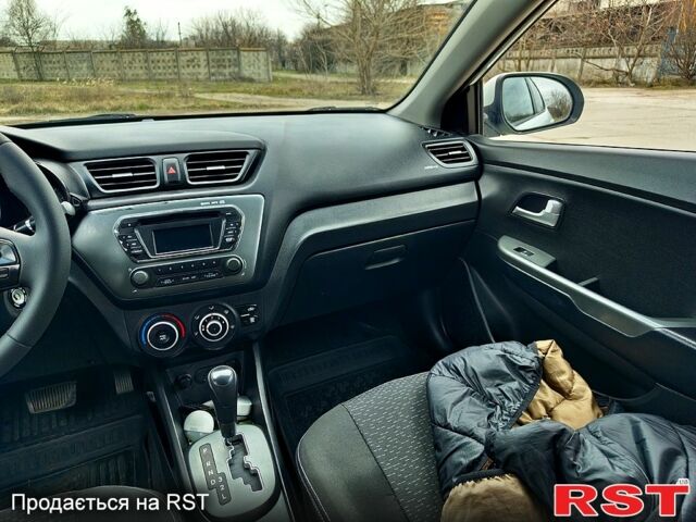 Белый Киа Рио, объемом двигателя 1.4 л и пробегом 163 тыс. км за 7800 $, фото 11 на Automoto.ua
