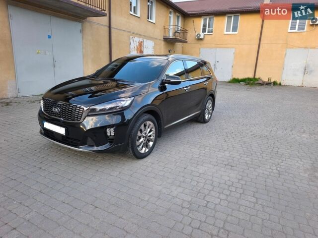 Белый Киа Рио, объемом двигателя 1.59 л и пробегом 150 тыс. км за 7500 $, фото 3 на Automoto.ua