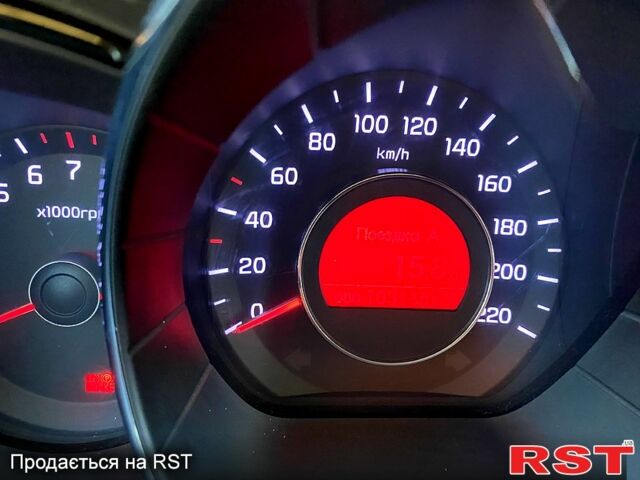 Белый Киа Рио, объемом двигателя 1.6 л и пробегом 103 тыс. км за 7500 $, фото 10 на Automoto.ua