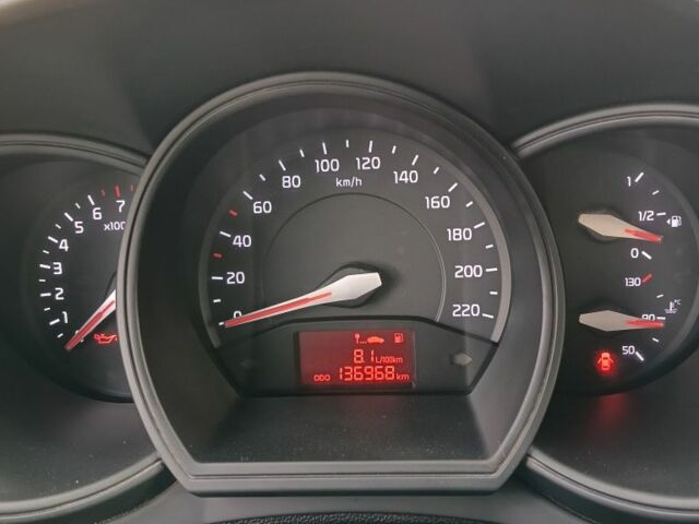 Белый Киа Рио, объемом двигателя 1.4 л и пробегом 137 тыс. км за 6400 $, фото 13 на Automoto.ua