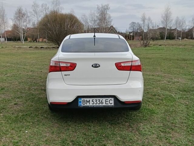 Белый Киа Рио, объемом двигателя 1.4 л и пробегом 137 тыс. км за 6400 $, фото 8 на Automoto.ua