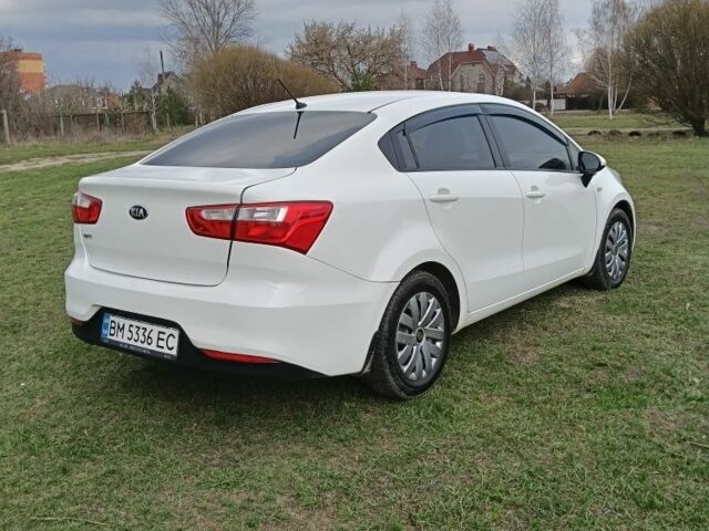 Белый Киа Рио, объемом двигателя 1.4 л и пробегом 137 тыс. км за 6400 $, фото 5 на Automoto.ua