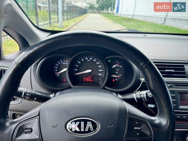 Белый Киа Рио, объемом двигателя 1.4 л и пробегом 160 тыс. км за 9100 $, фото 10 на Automoto.ua
