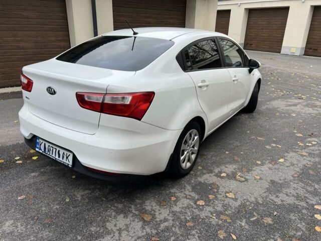 Белый Киа Рио, объемом двигателя 1.4 л и пробегом 149 тыс. км за 6700 $, фото 2 на Automoto.ua
