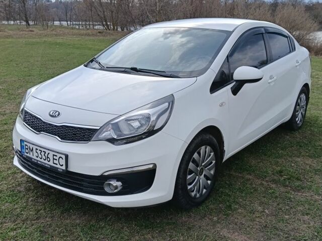 Белый Киа Рио, объемом двигателя 1.4 л и пробегом 137 тыс. км за 6400 $, фото 1 на Automoto.ua