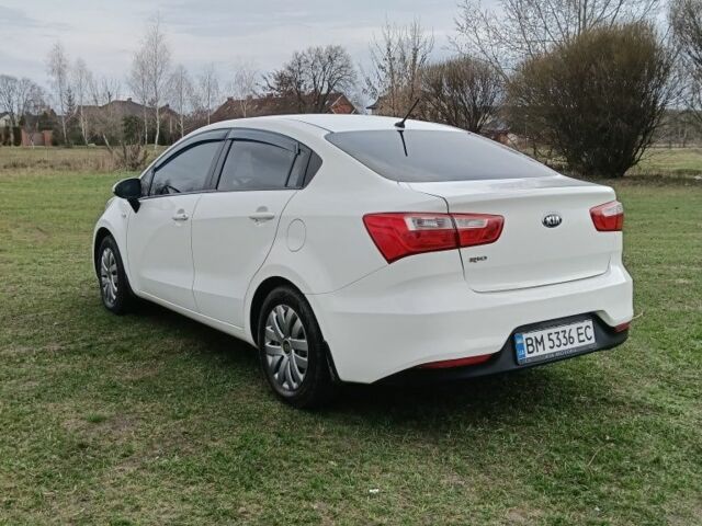 Белый Киа Рио, объемом двигателя 1.4 л и пробегом 137 тыс. км за 6400 $, фото 6 на Automoto.ua