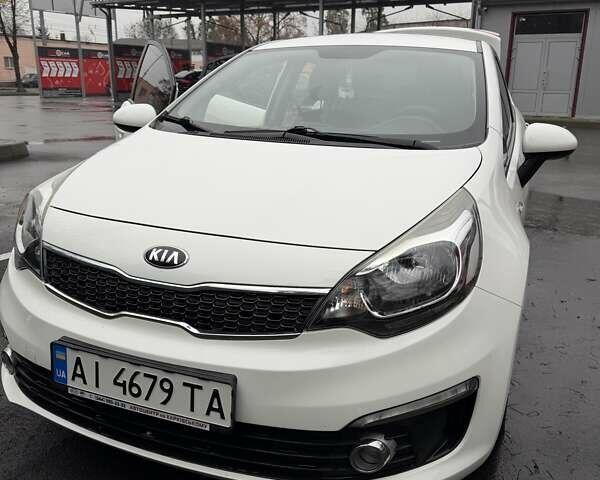 Белый Киа Рио, объемом двигателя 1.4 л и пробегом 87 тыс. км за 12000 $, фото 7 на Automoto.ua