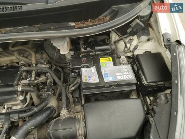 Белый Киа Рио, объемом двигателя 1.4 л и пробегом 29 тыс. км за 11500 $, фото 10 на Automoto.ua