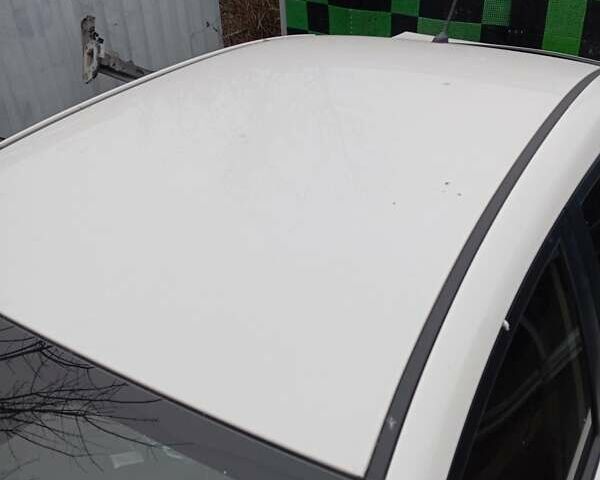 Белый Киа Рио, объемом двигателя 1.4 л и пробегом 85 тыс. км за 3000 $, фото 10 на Automoto.ua