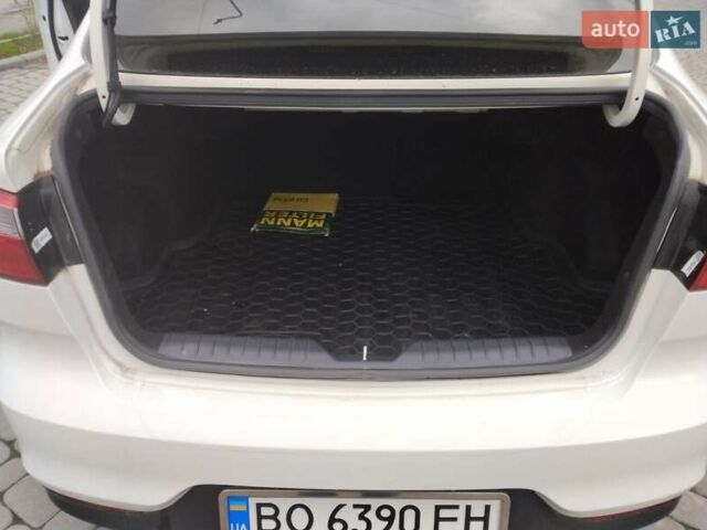 Белый Киа Рио, объемом двигателя 1.4 л и пробегом 29 тыс. км за 11500 $, фото 16 на Automoto.ua