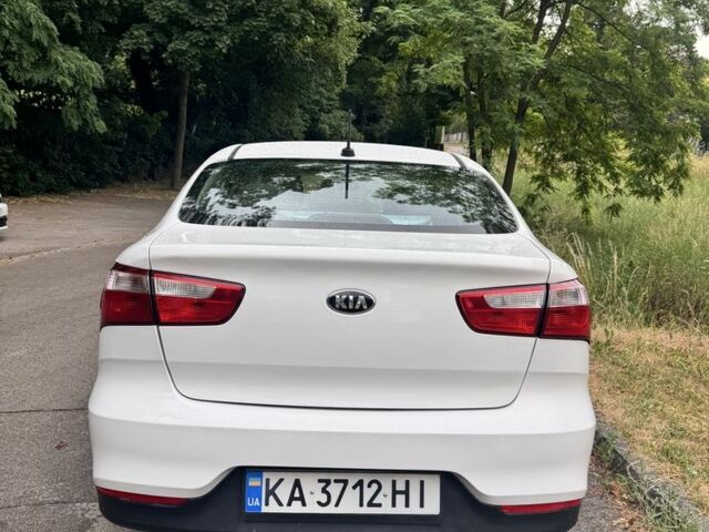 Белый Киа Рио, объемом двигателя 1.6 л и пробегом 174 тыс. км за 8600 $, фото 8 на Automoto.ua