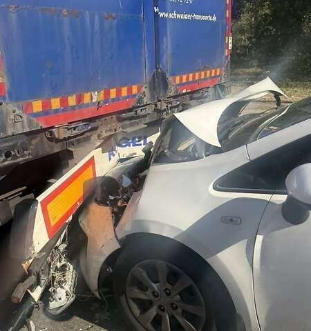 Белый Киа Рио, объемом двигателя 1.4 л и пробегом 85 тыс. км за 3000 $, фото 18 на Automoto.ua