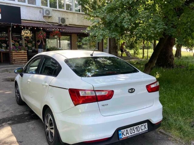 Белый Киа Рио, объемом двигателя 1.4 л и пробегом 88 тыс. км за 7700 $, фото 7 на Automoto.ua