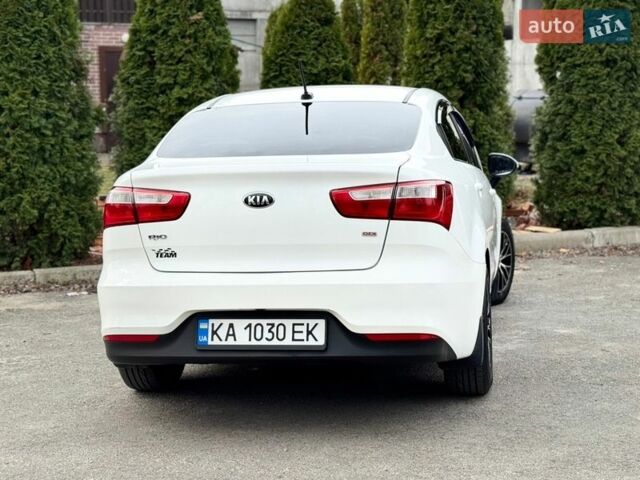 Белый Киа Рио, объемом двигателя 1.6 л и пробегом 162 тыс. км за 11000 $, фото 10 на Automoto.ua