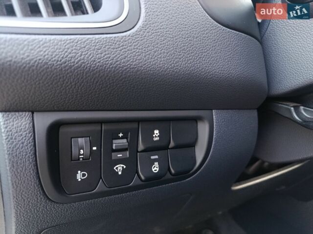Білий Кіа Ріо, об'ємом двигуна 1.4 л та пробігом 49 тис. км за 10600 $, фото 41 на Automoto.ua